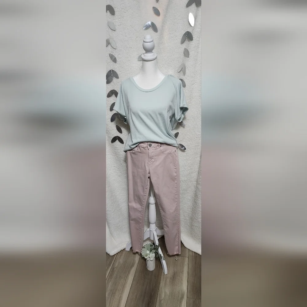 Articles of Society of LA Skinny Jean's Size: 25 Light Pink